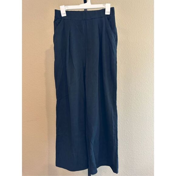 Size M Halara High Waisted Side Pocket Wide Leg Fleece Casual Pants in Black - Picture 2 of 7